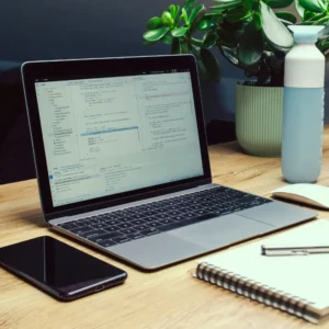 High Performance DELL Laptop (Intel i7, 16GB RAM, SSD) – Office, Gaming & Professional Use